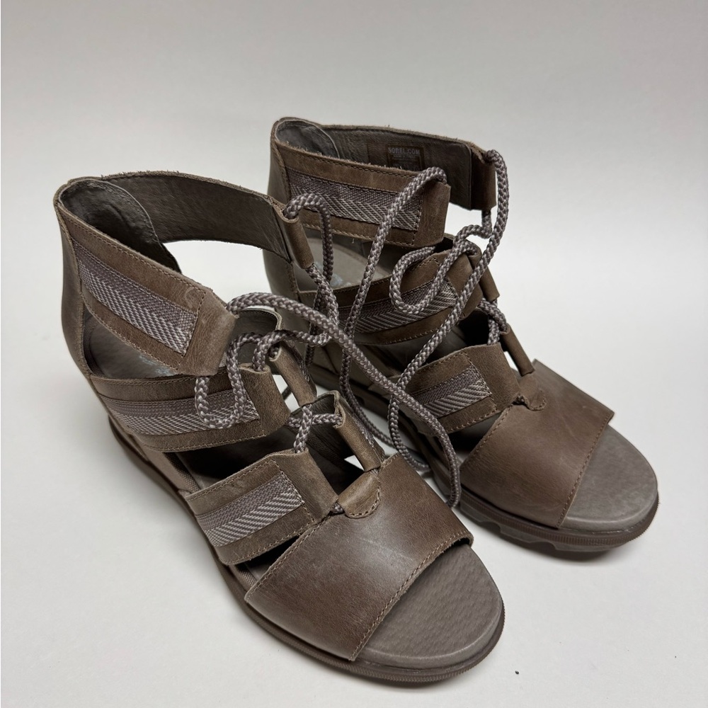 Women's Brown Strappy Sandals